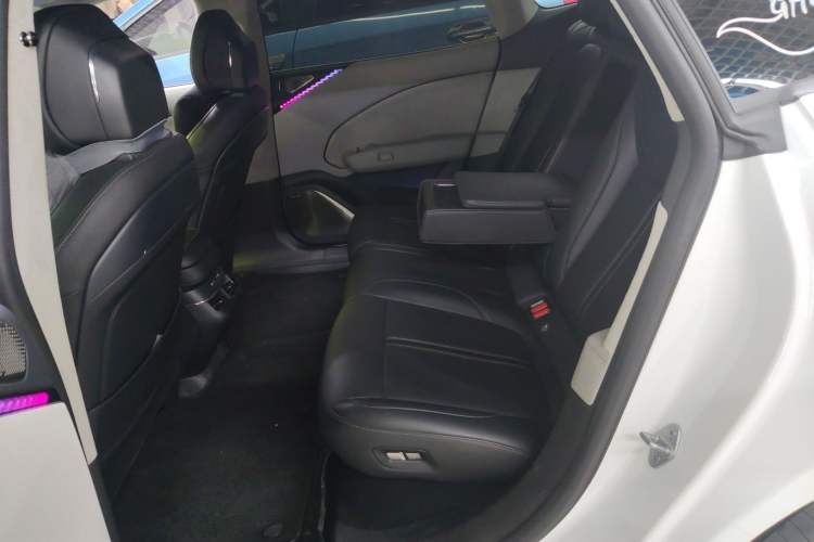 Used Zeekr 007 2024 Rear-Drive Enhanced Version 100 kWh