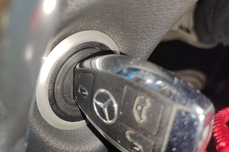 Used Mercedes-Benz V-Class 2021 V 260 Prestige Edition