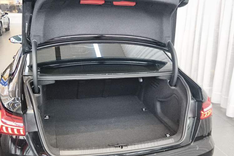 Used Audi A6L 2024 45 TFSI Prestige Dynamic Edition
