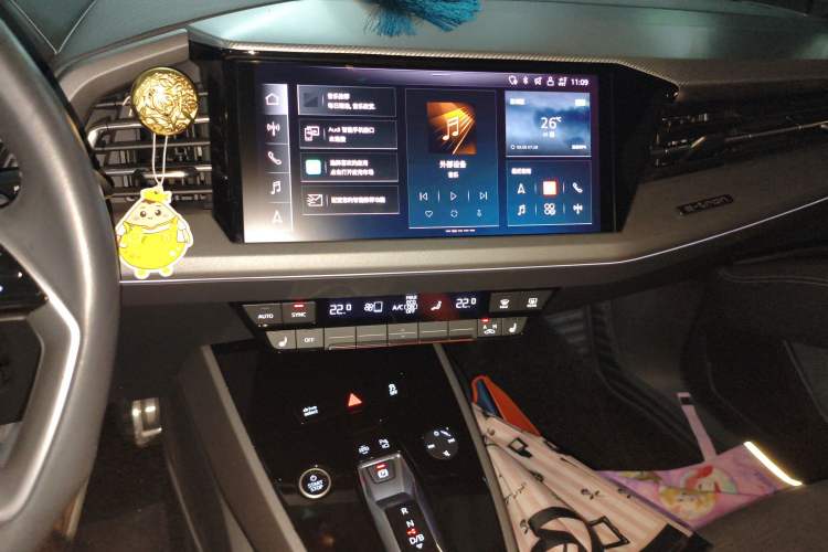 Used Audi Q5 e-tron 2023 40 e-tron Starry Edition Mecha Kit