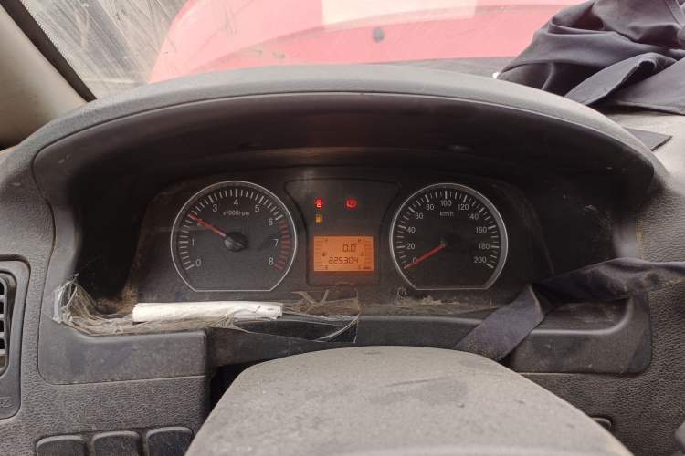 Used FORTHING Lingzhi 2014 V3 1.5L 7-Seater Standard Model II Instrument Cluster