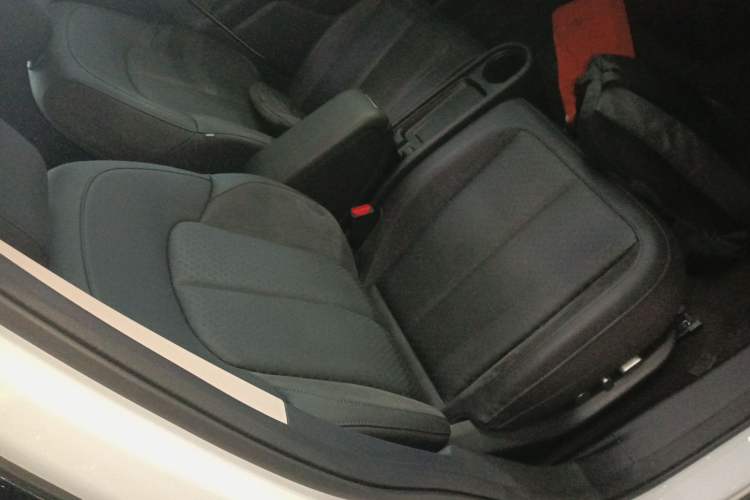 Used firefly firefly 2025 Illuminated Edition