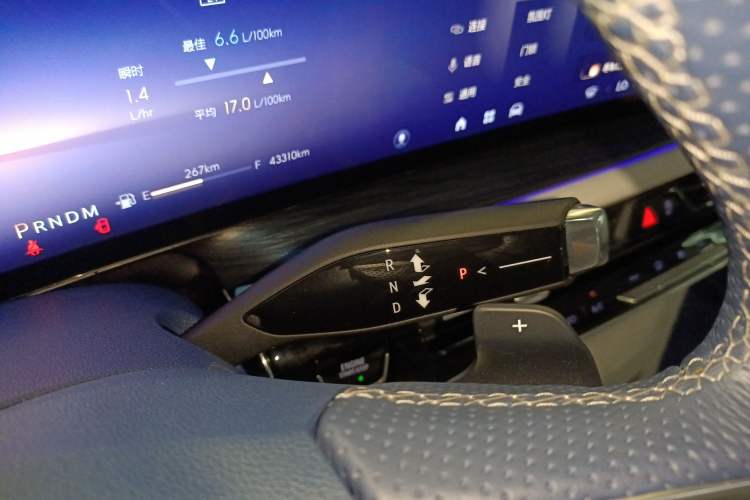 Used Buick Century 2023 2.0T Six-Seater Yinshi Edition