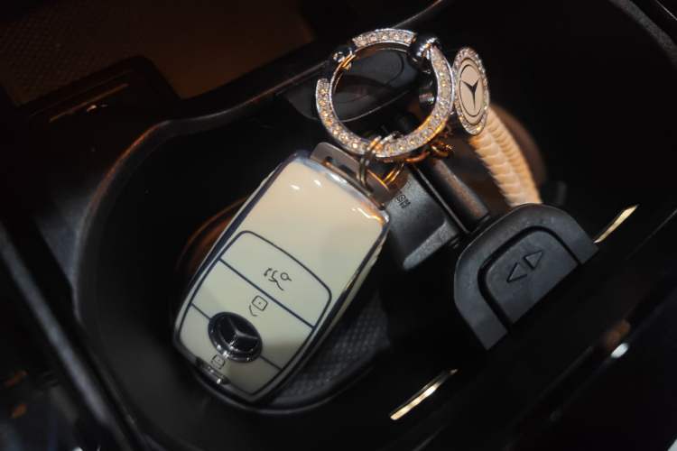 Used Mercedes-Benz GLB 2024 GLB 200 Dynamic Edition Interior 1