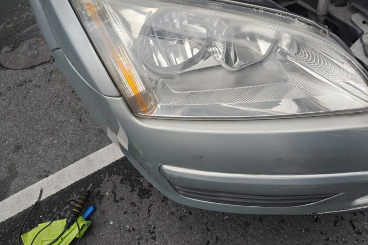 Used Ford Focus 2005 Sedan 1.8L Manual Classic Model
