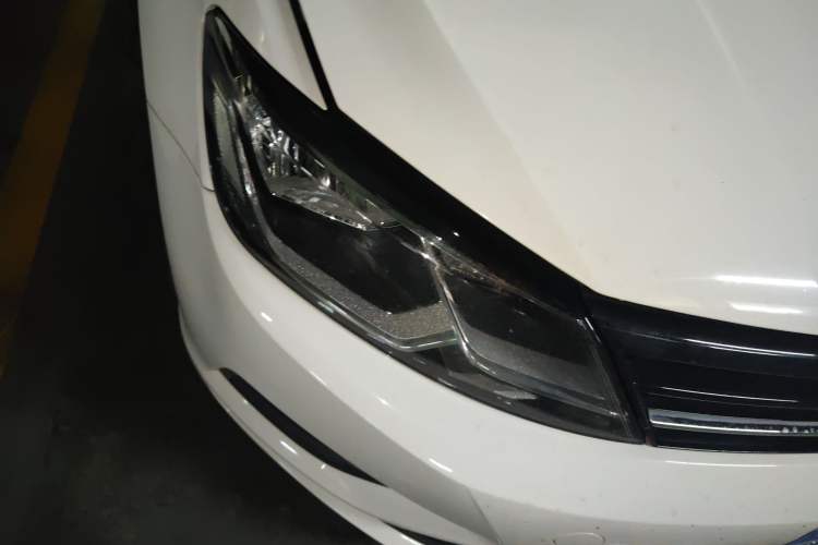 Used Volkswagen Lamando 2018 230TSI DSG Fashion Edition
