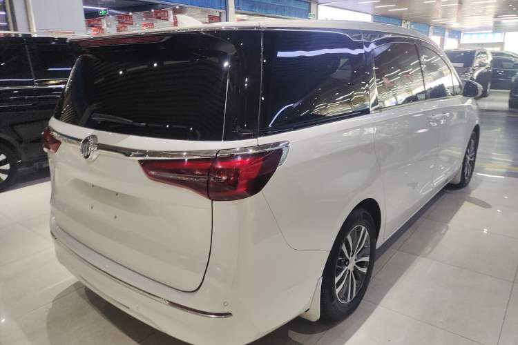 Used Buick GL8 2021 ES Landtrek 653T Comfort Edition