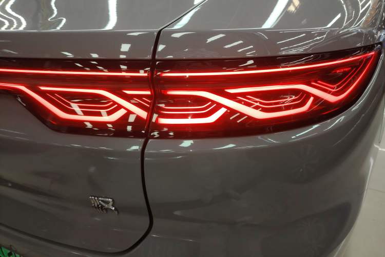 Used BYD Han 2025 DM-i 125KM Prestige Model