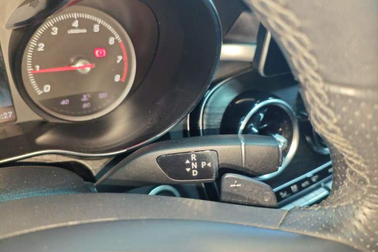 Used Mercedes-Benz C-Class 2018 C 180 L Fashion Edition Sport Version