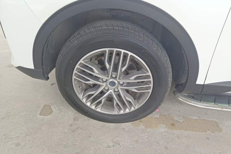 Used Haval H6 2019 Blue Label 1.5 GDIT Automatic Champion Edition Left Front Wheel Hub