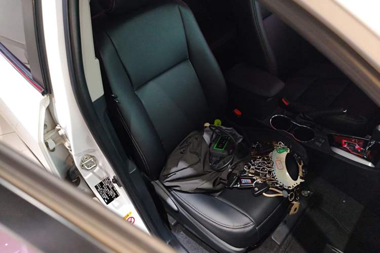 Used Toyota Corolla 2017 Revised Version 1.2T S-CVT GL Right Front Seat