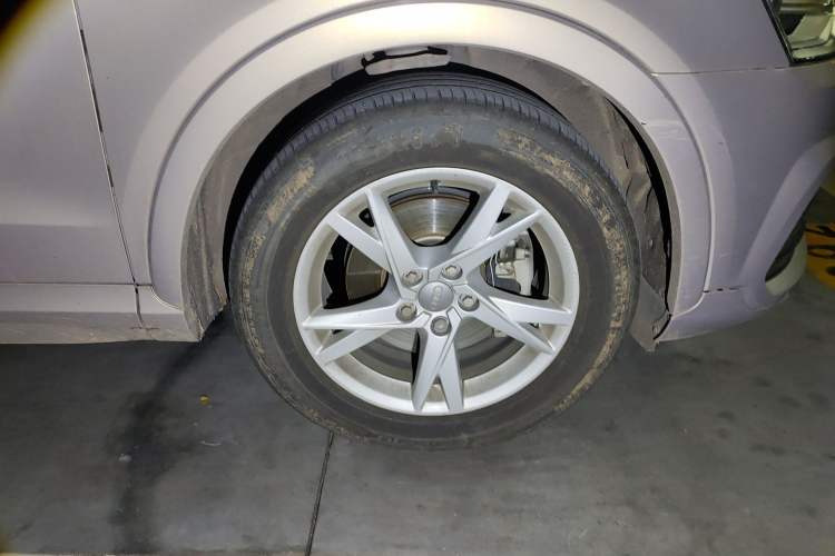 Used Audi Q3 2017 35 TFSI Fashion Model
