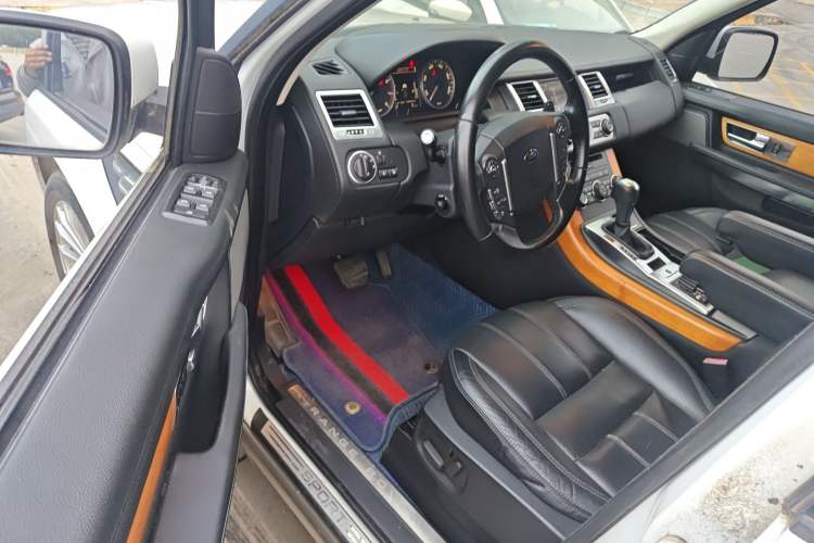 Used Land Rover Range Sport 2013 5.0 NA V8 HSE