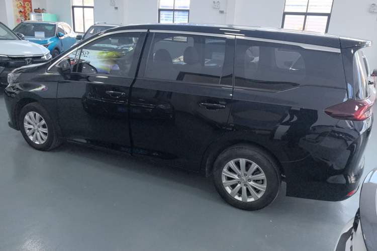 Used GAC Trumpchi M6 2019 270T DCT Elite Edition (7-seater) China VI