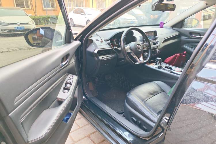 Used Nissan Teana 2019 2.0L XL Comfort Edition Driver Seat