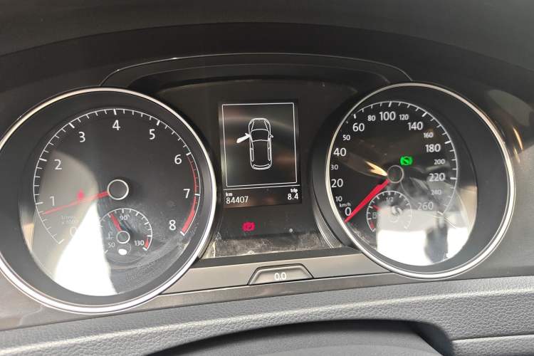 Used Volkswagen Golf 2017 230TSI Automatic Comfort Edition – Celebrating Milestone of One Million Units