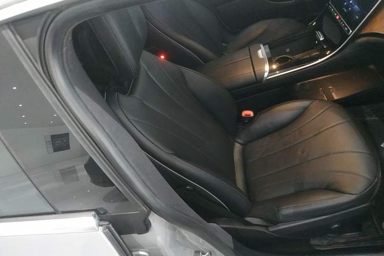 Used Mercedes-Benz EQE 2022 350 Pioneer Edition