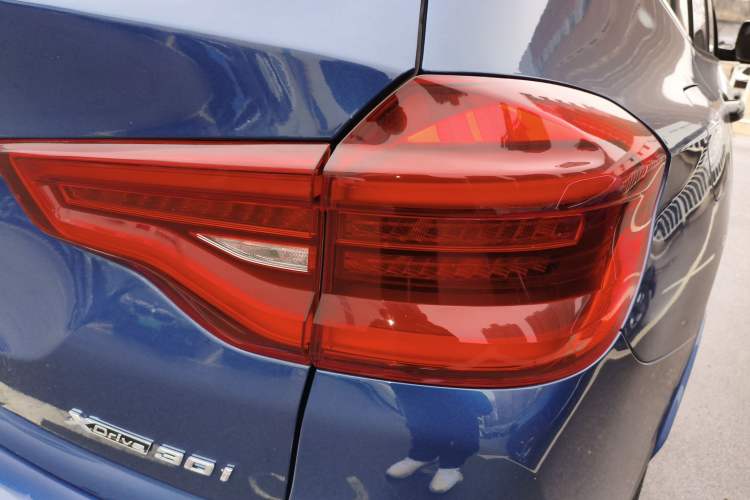 Used BMW X3 2018 xDrive30i Luxury Model M Sport Package China V