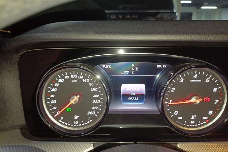 Used Mercedes-Benz E-Class 2017 E 200 Sport 4MATIC