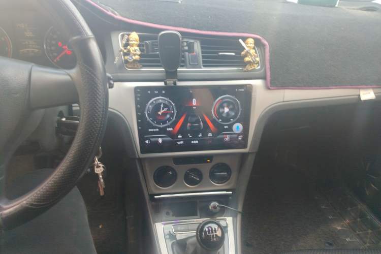 Used Volkswagen Lavida 2013 1.4TSI Manual Comfort Edition Audio And AC Panel