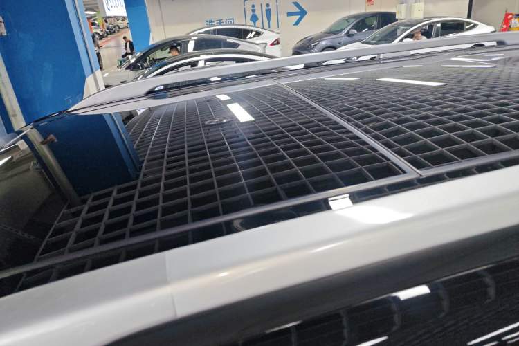 Used Tank 500 New Energy 2024 Hi4-T Roof