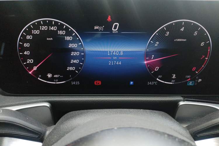 Used Mercedes-Benz GLB 2024-Year Restyled GLB 200 Dynamic Edition
