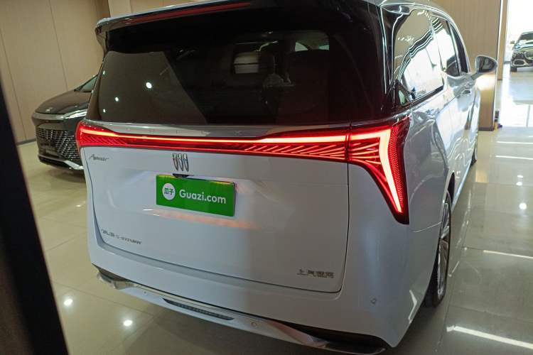 Used Buick Century 2025 2.0T Seven-Seater Yinshi Edition
