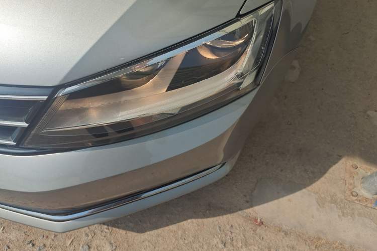 Used Volkswagen Sagitar 2018 1.6L Automatic Comfort Model Left Front Headlight