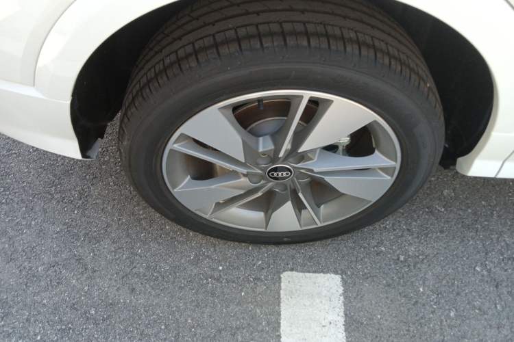 Used Audi Q2L 2024 Updated 35TFSI Fashion Dynamic Version
