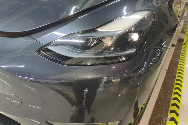 Used Tesla Model Y 2024 Long-Range All-Wheel-Drive Version
