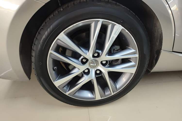 Used Lexus IS 2017 300 F SPORT Edition Exterior 5