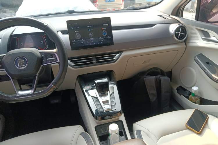 Used BYD Yuan Pro 2021 401 km Deluxe Version Audio And AC Panel