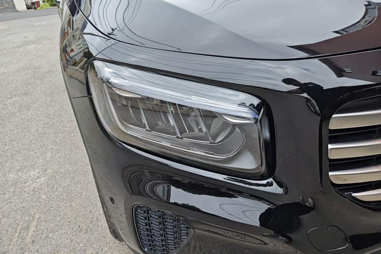 Used Mercedes-Benz GLB 2024 Refresh GLB 220 Dynamic Edition
