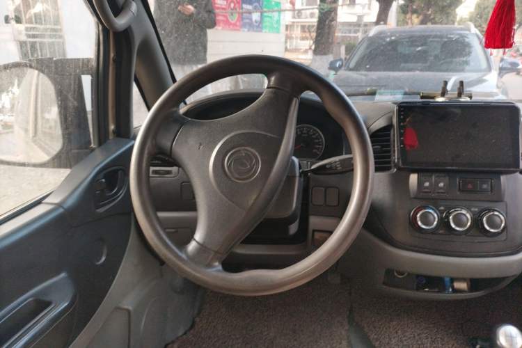 Used FORTHING Lingzhi 2012 Passenger Version 1.6L Comfort Edition
