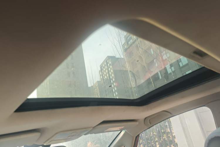 Used JAC Group Refine M2 2011 1.8L MT Zunyi Model 5-Seater
