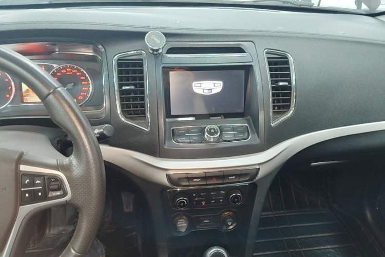 Used Geely Auto Vision 2017 1.5L Manual Happiness Edition

