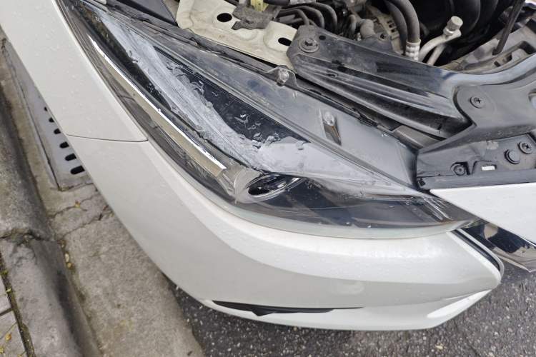 Used Mazda Mazda 3 Axela 2017 Sedan 1.5L Automatic Luxury Model China VI Standard