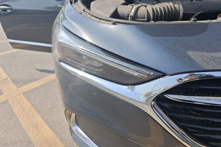 Used Buick LaCrosse 2020 652T Luxury Version Right Front Headlight