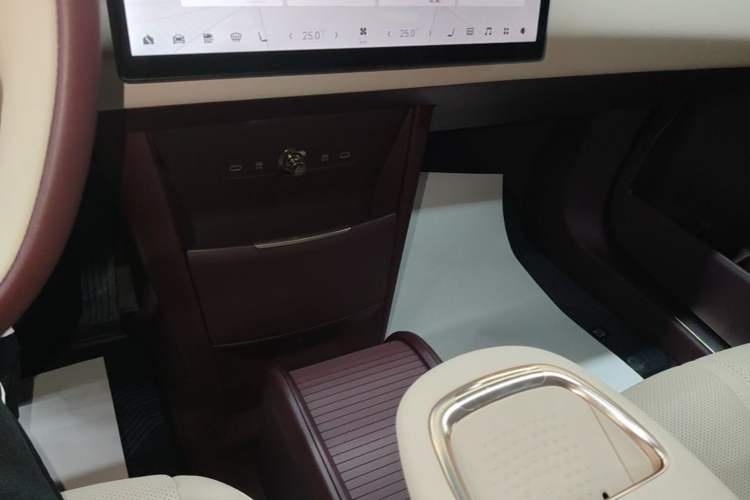 Used Zeekr X 2025 5-Seater Long-Range Version Gear Lever