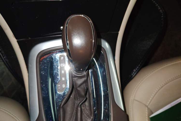 Used Buick Regal 2015 2.0L Elite Fashion Edition