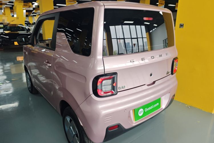 Used Geely Galaxy Panda 2023 Panda Mini 200km Endurance Bear
