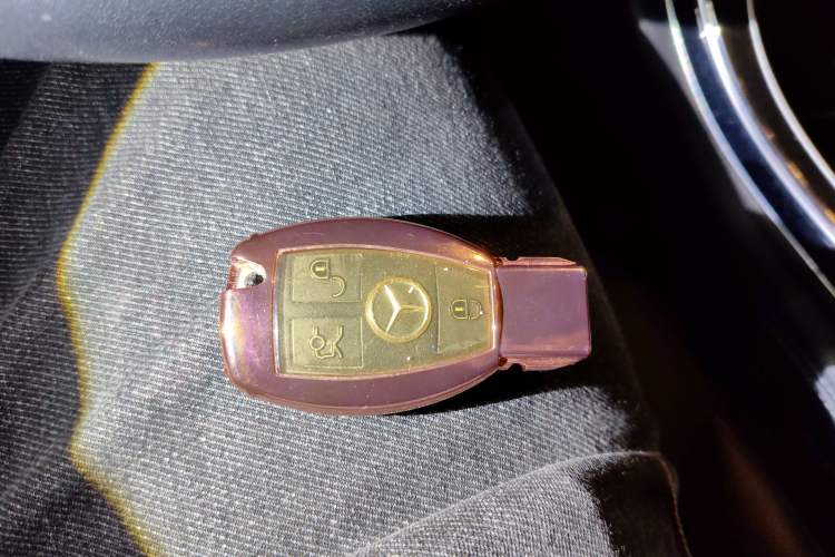 Used Mercedes-Benz GLC 2018 Facelift GLC 260 4MATIC Luxury Edition Interior 1