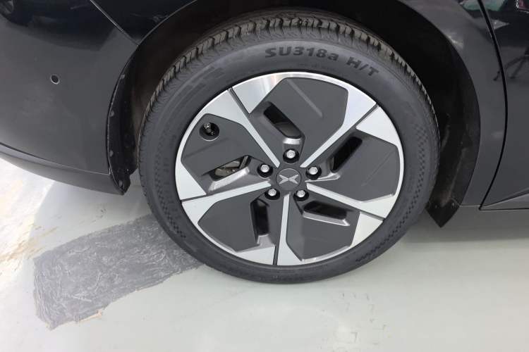 Used XPeng MONA M03 2024 620 with Ultra-Long Range