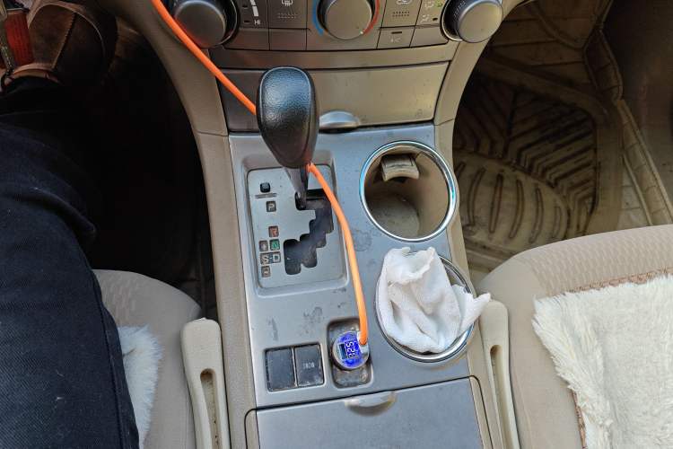 Used Toyota Highlander 2011 2.7L Two-Wheel Drive 5-Seater Elite Edition
