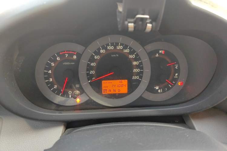 Used Toyota RAV4 2011 2.0L Automatic Luxury Edition Instrument Cluster
