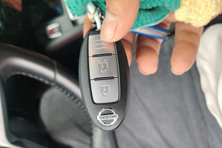 Used Nissan Qashqai 2019 2.0L CVT Luxury Edition Vehicle Key