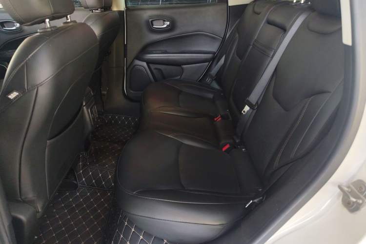 Used Jeep Compass 2019 220T Automatic Family Edition