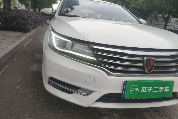 Used Roewe i6 2017 20T Automatic Internet ZhiZun Edition