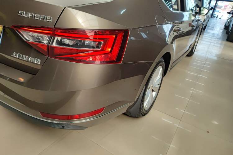 Used Skoda Superb 2016 TSI280 DSG Innovation Edition
