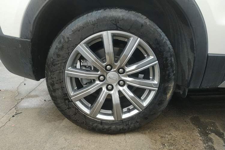 Used Cadillac XT4 2020 28T Two-Wheel-Drive Leading Version Exterior 5